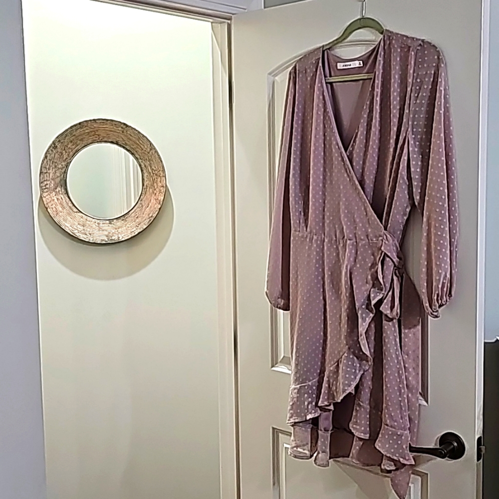 Mauve xxl 1x wrap dress with dot texture
